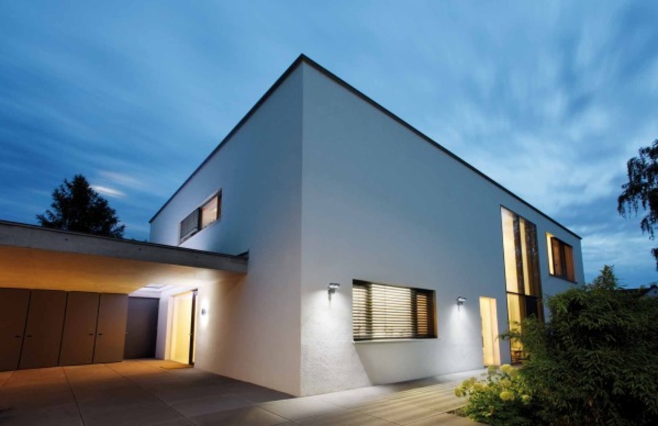 Aussenbeleuchtung bei EATK GmbH in Ascholding