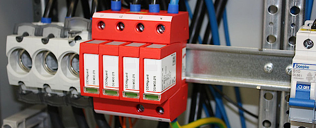 Über­spannungs­schutz bei EATK GmbH in Ascholding